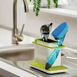 Scotch-Brite™ Non-Scratch Dishwand placed on the sink